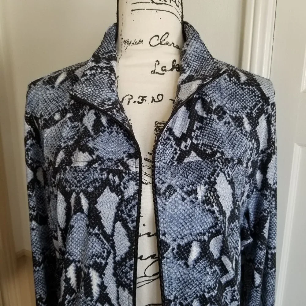Chico's Snakeskin Pattern Zip Jacket with Tie